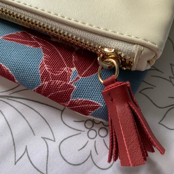 Rachel Pally Bloom Reversible Clutch - Picture 8 of 8